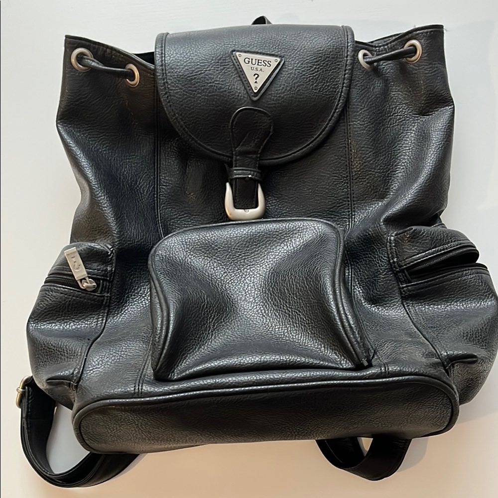 Guess USA Pure Leather Vintage Aesthetic Luxury Bag